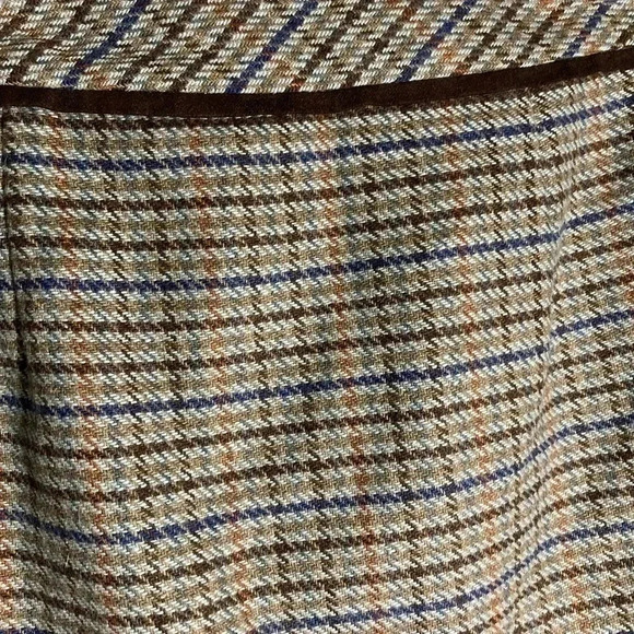 NWOT Outback Red equestrian  skirt - Picture 3 of 5